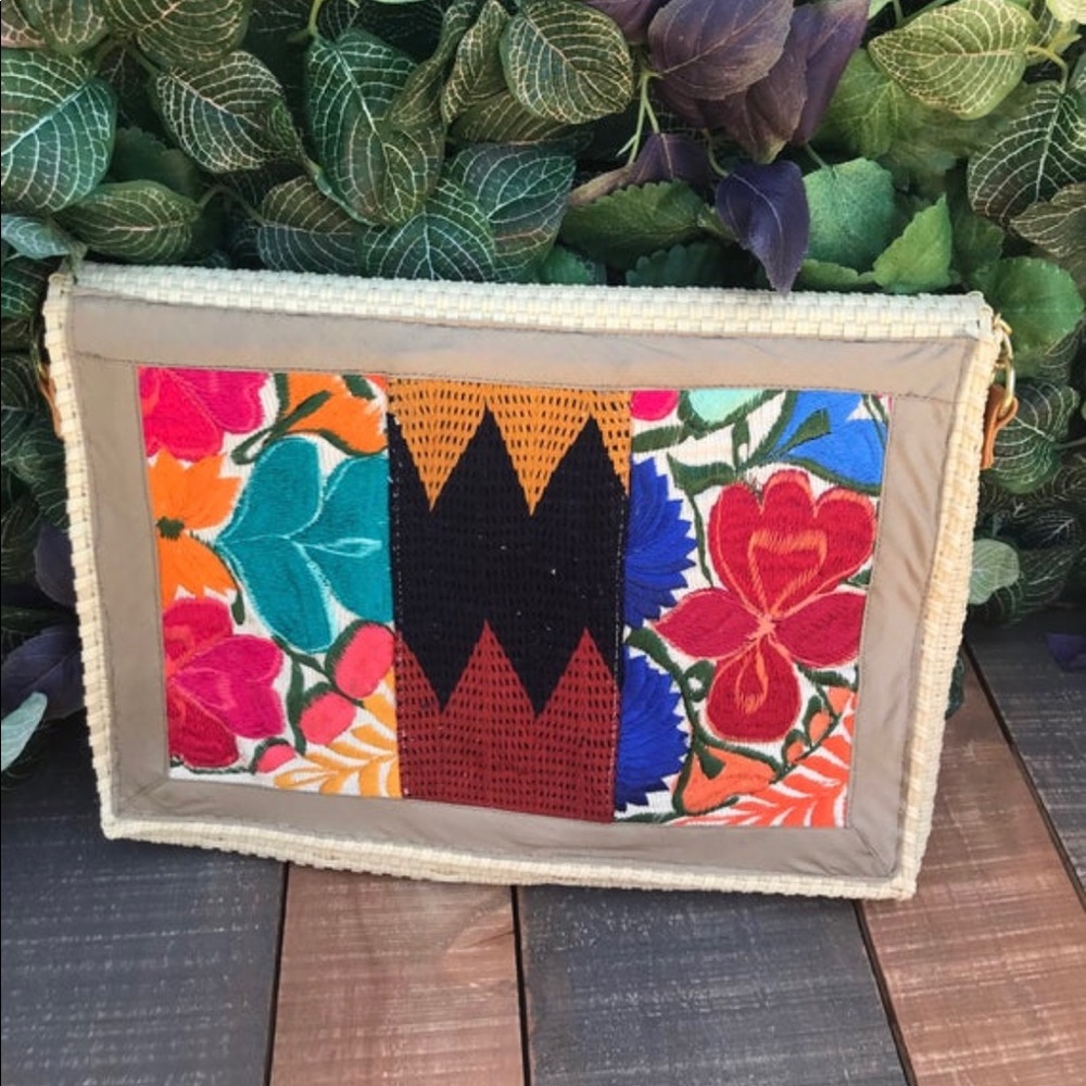Oaxaca Handwoven & Embroidered Clutch Crossbody